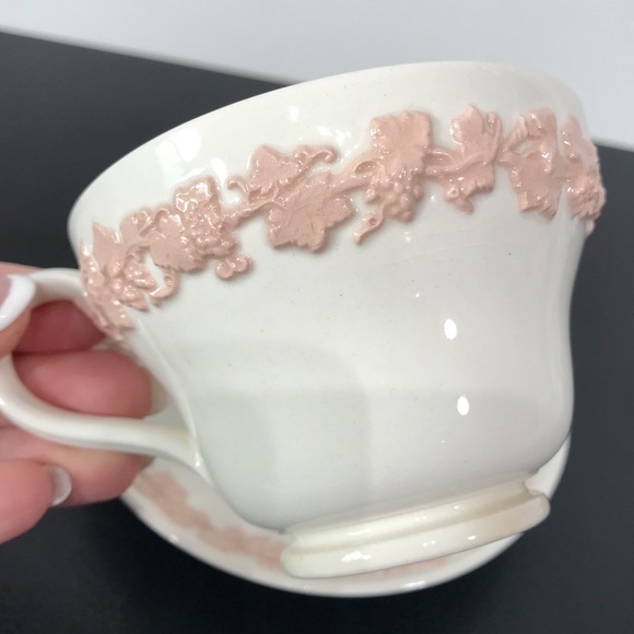 Wedgwood Etruria Embossed Queens Ware Pink on White Tea Cup Saucer Set England - Picture 10 of 16